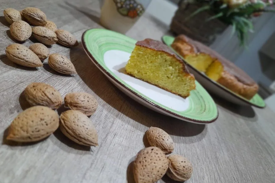 Ricette light Torta di mandorle al profumo di vaniglia